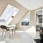 Rom I Loftsleilighet Med Utsikt Bergen