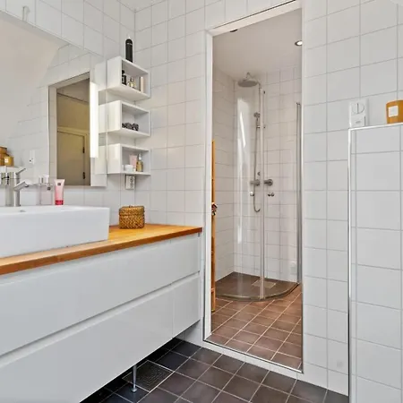 Rom I Loftsleilighet Med Utsikt * Берген