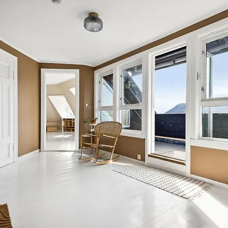 Rom I Loftsleilighet Med Utsikt Pansiyon Bergen